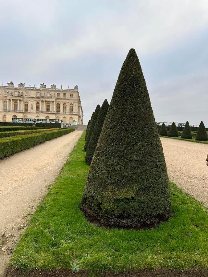 Near Castle Of Versailles Cozy Room With Breakfast And Parking Kültér fotó
